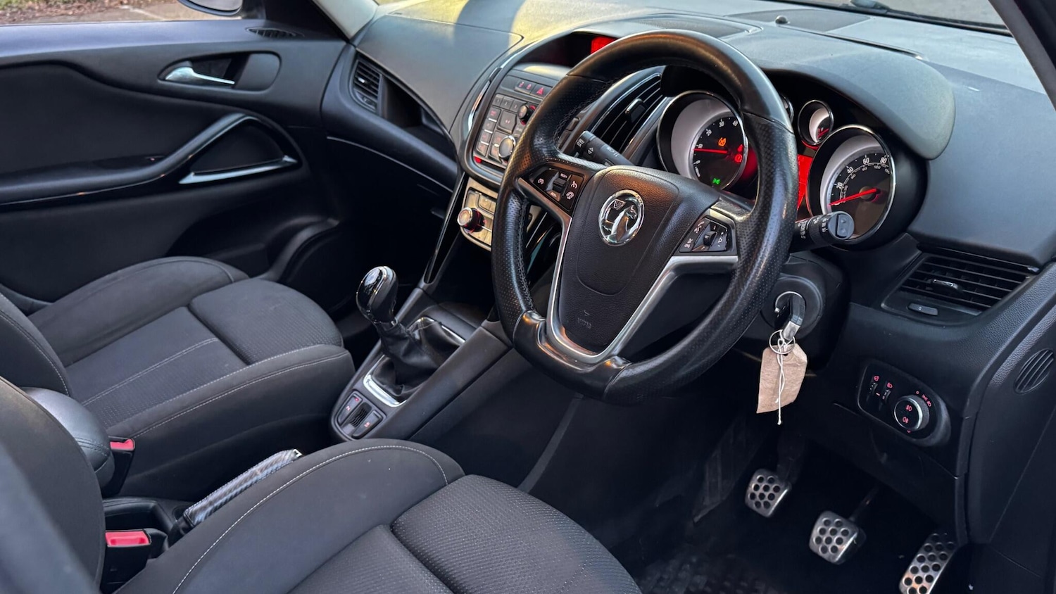 Used Vauxhall Zafira 2016 for sale - 77255059: Photo 36