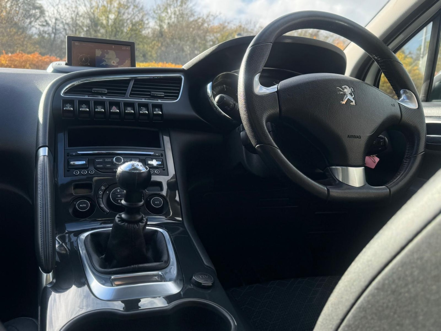 Used Peugeot 3008 2016 for sale - 76584688: Photo 15