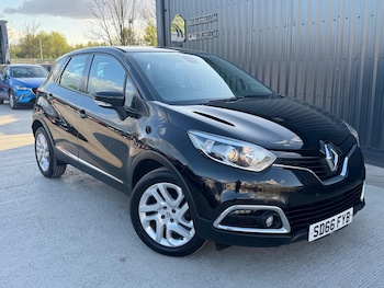 Used Renault Captur 2016 for sale - 78307447: Photo