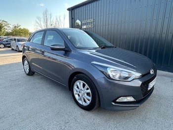 Used Hyundai i20 2017 for sale - 79188141: Photo