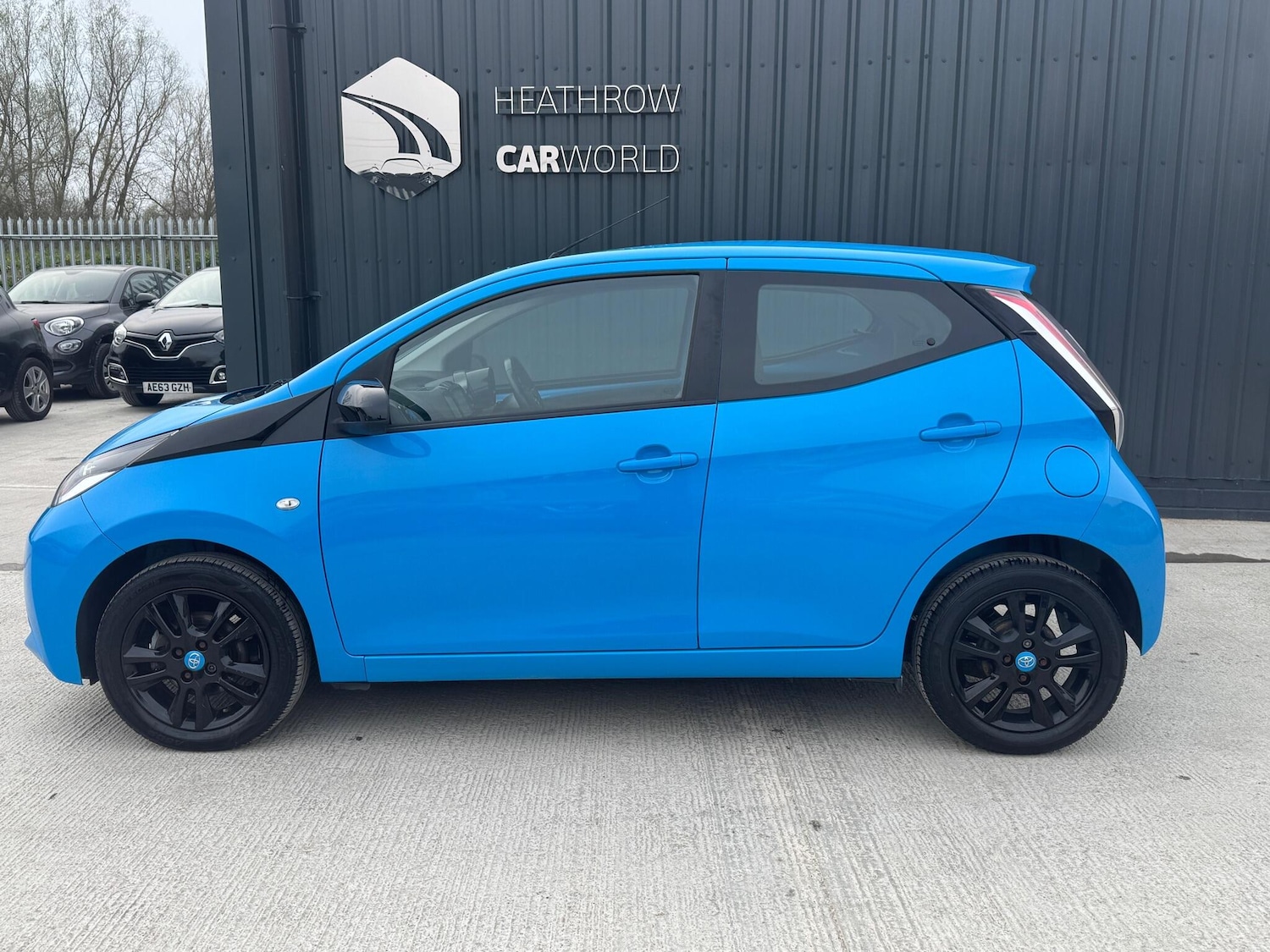 Used Toyota AYGO 2016 for sale - 77993195: Photo 13