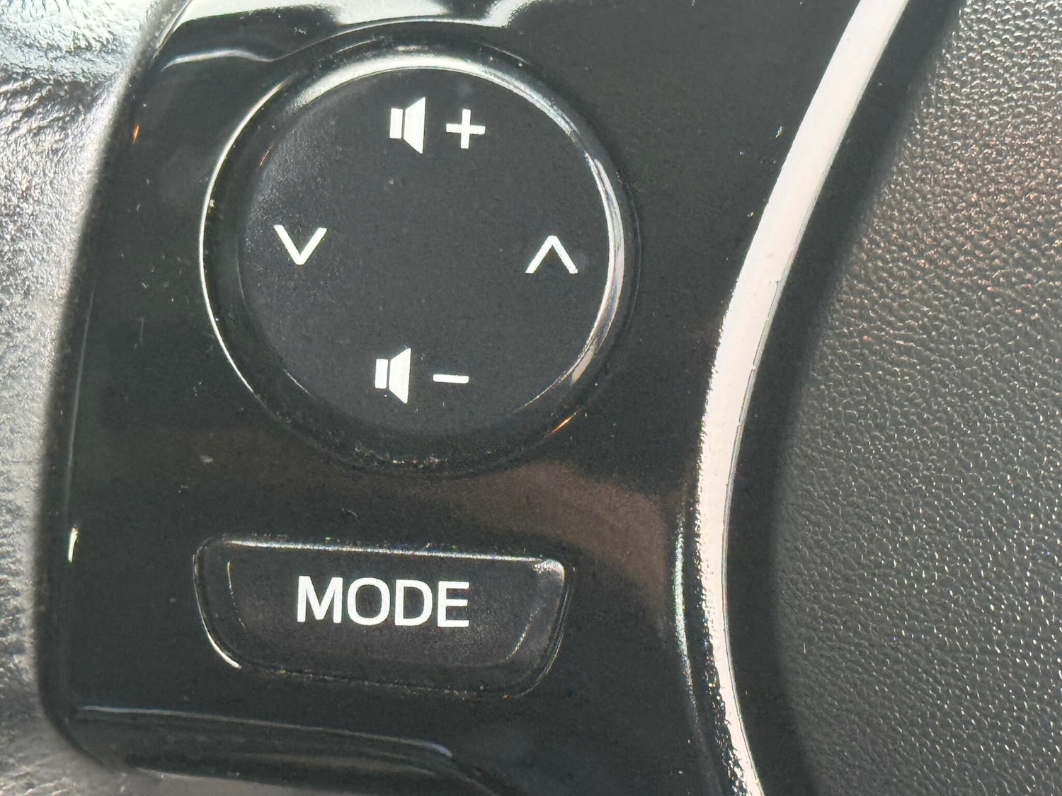 Used Toyota AYGO 2016 for sale - 77993195: Photo 27