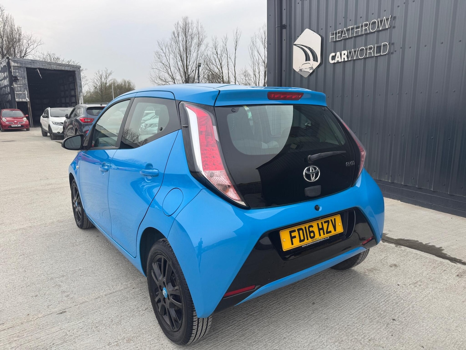 Used Toyota AYGO 2016 for sale - 77993195: Photo 4