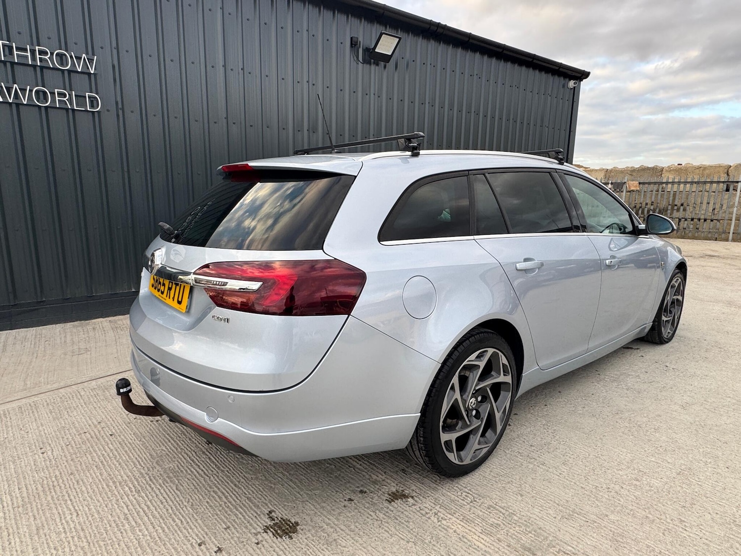 Used Vauxhall Insignia 2015 for sale - 78086324: Photo 17