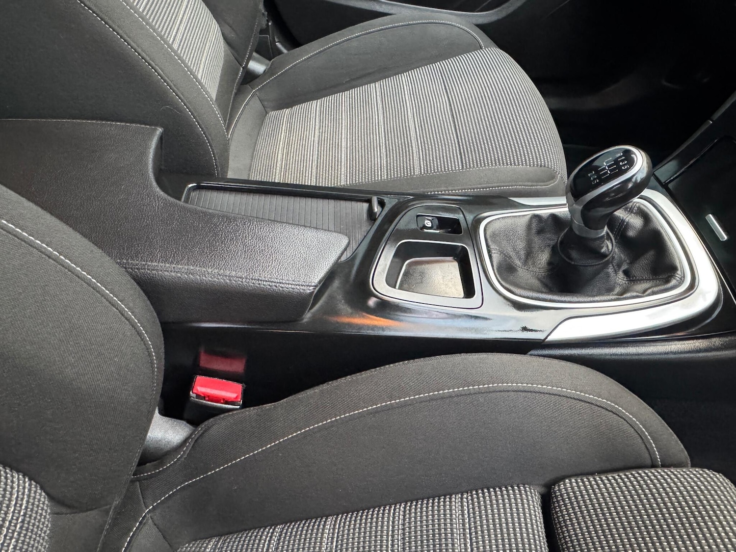 Used Vauxhall Insignia 2015 for sale - 78086324: Photo 21