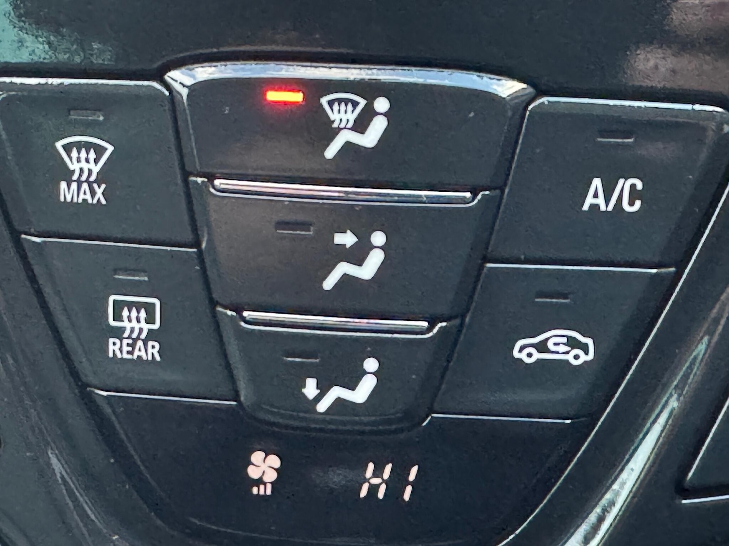 Used Vauxhall Insignia 2015 for sale - 78086324: Photo 34