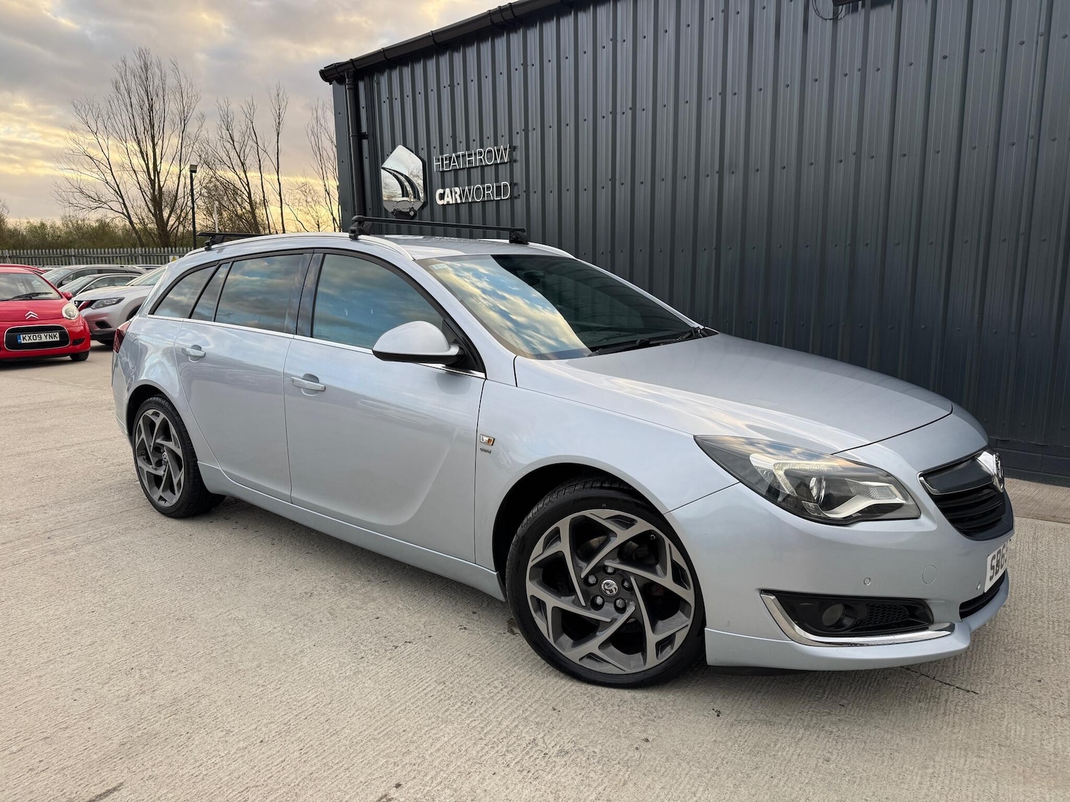 Used Vauxhall Insignia 2015 for sale - 78086324: Photo 5