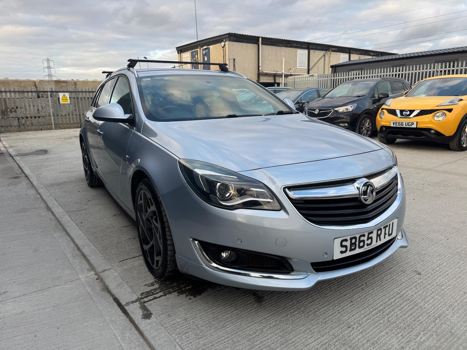 Used Vauxhall Insignia 2015 for sale - 78086324: Photo 7
