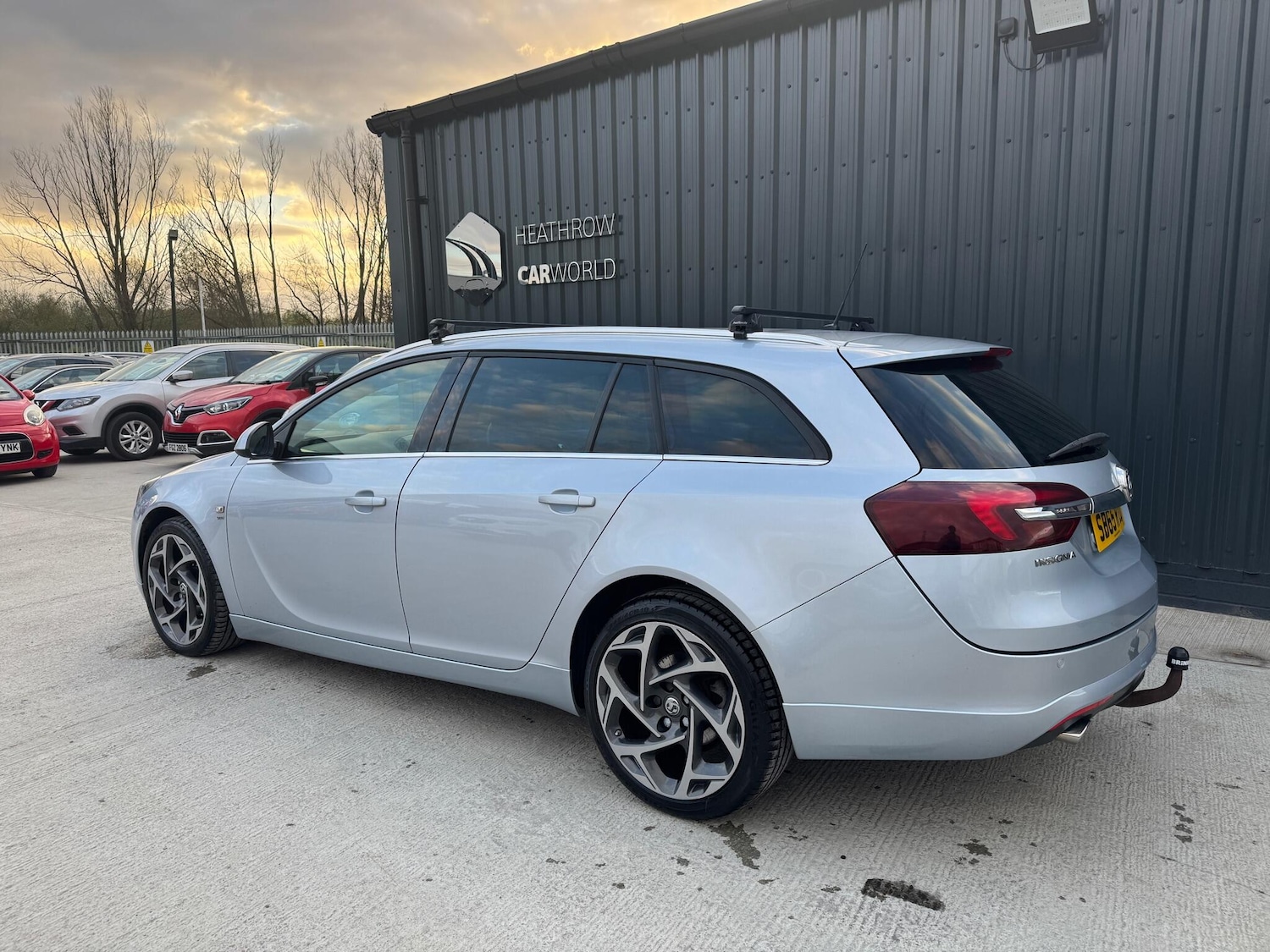 Used Vauxhall Insignia 2015 for sale - 78086324: Photo 9