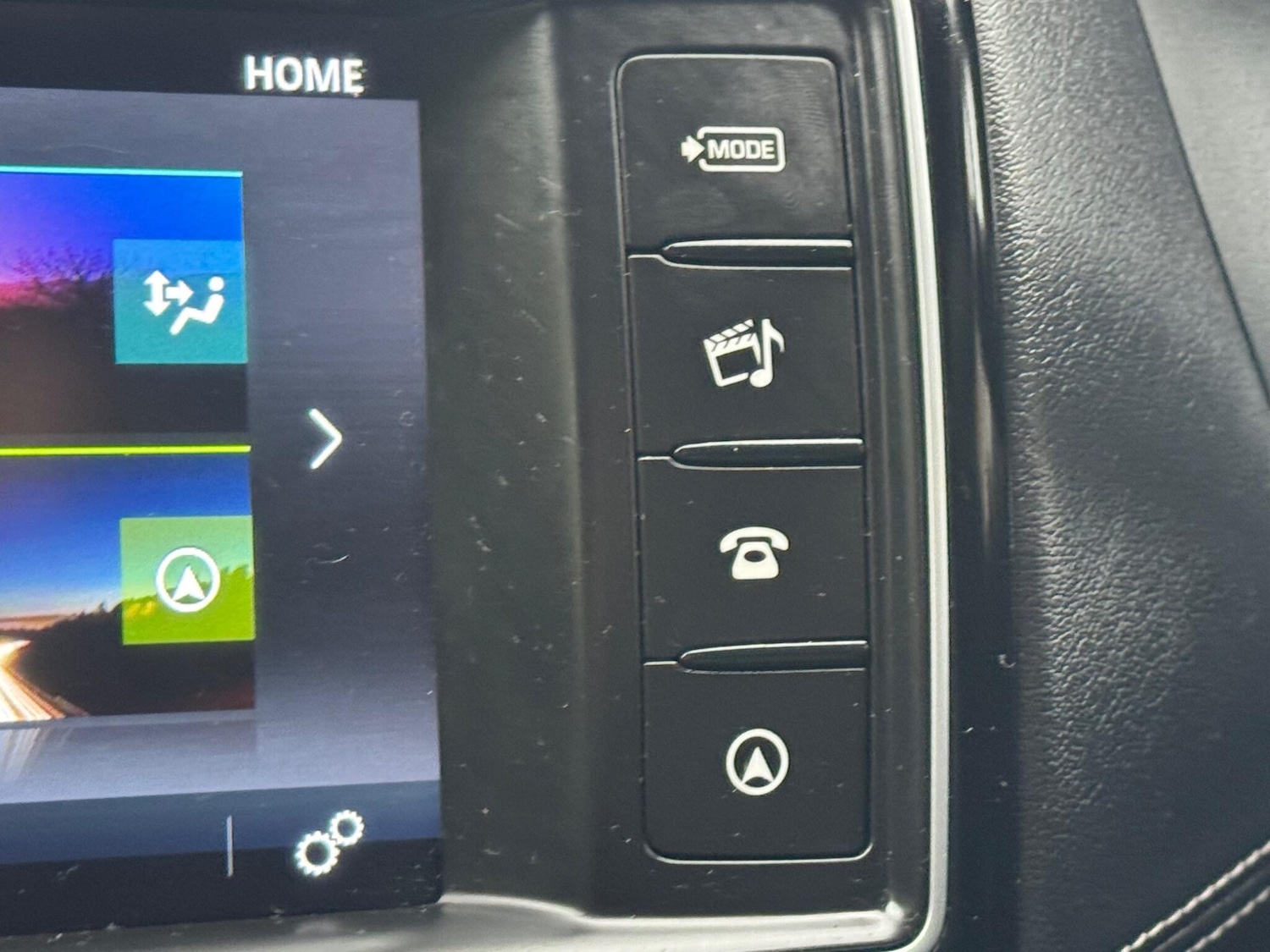 Used Jaguar XE 2016 for sale - 76997234: Photo 18