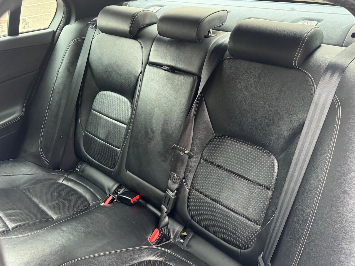 Used Jaguar XE 2016 for sale - 76997234: Photo 40