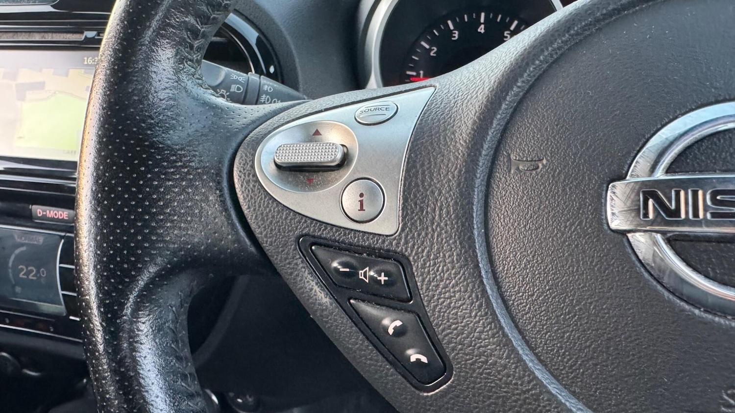 Used Nissan Juke 2015 for sale - 76899475: Photo 31