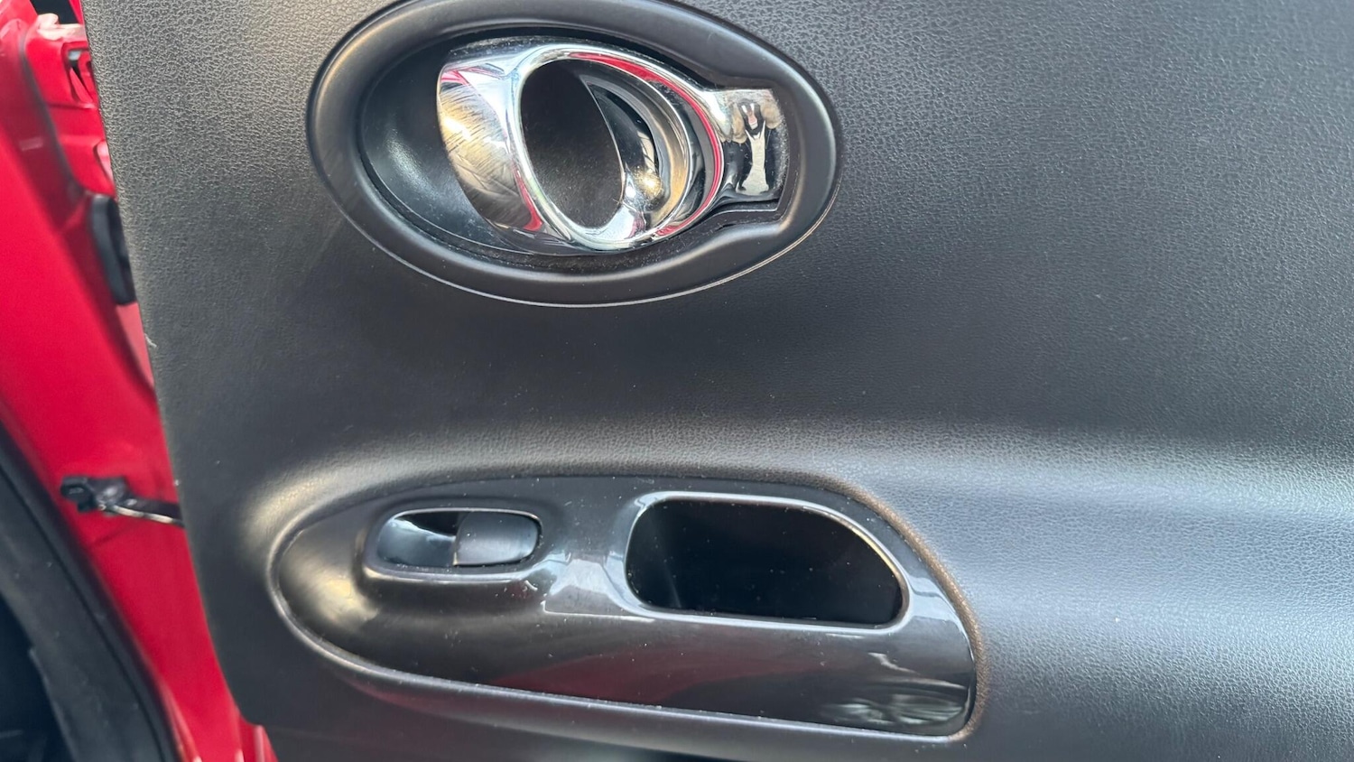 Used Nissan Juke 2015 for sale - 76899475: Photo 35