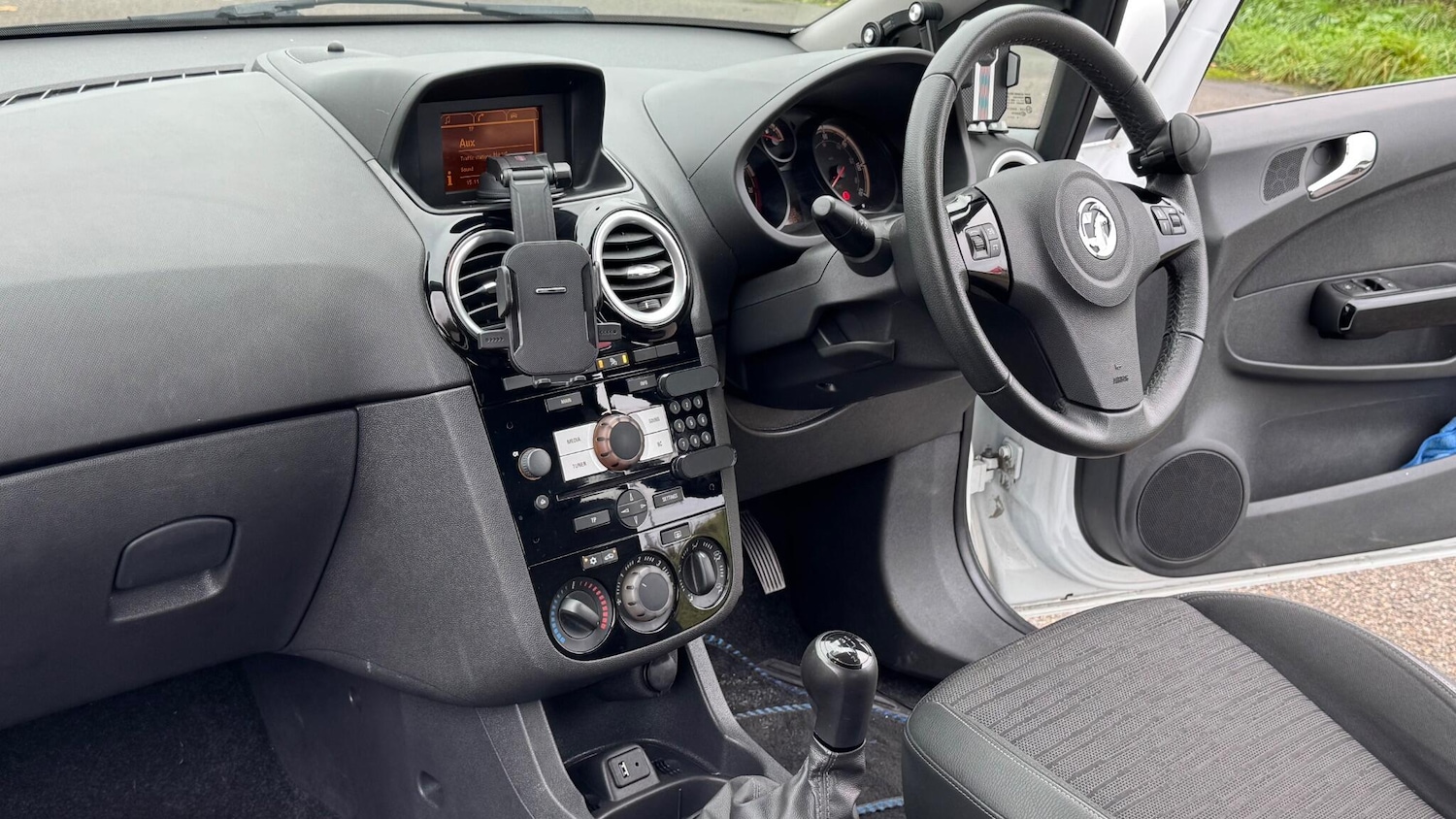 Used Vauxhall Corsa for sale - 76997515: Photo 17