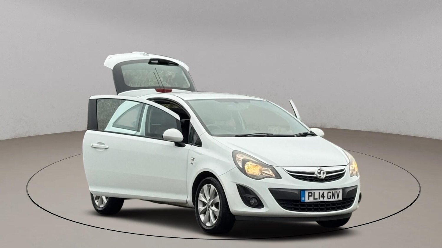 Used Vauxhall Corsa for sale - 76997515: Photo 3