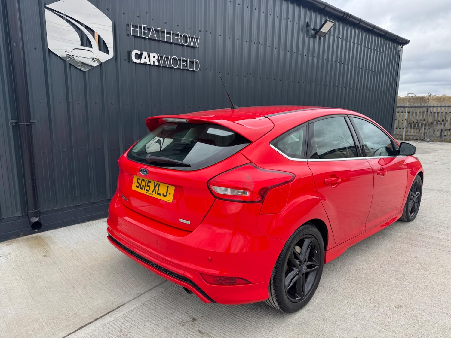 Used Ford Focus 2015 for sale - 77671190: Photo 25