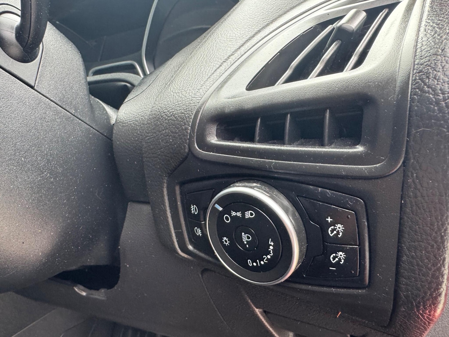 Used Ford Focus 2015 for sale - 77671190: Photo 31