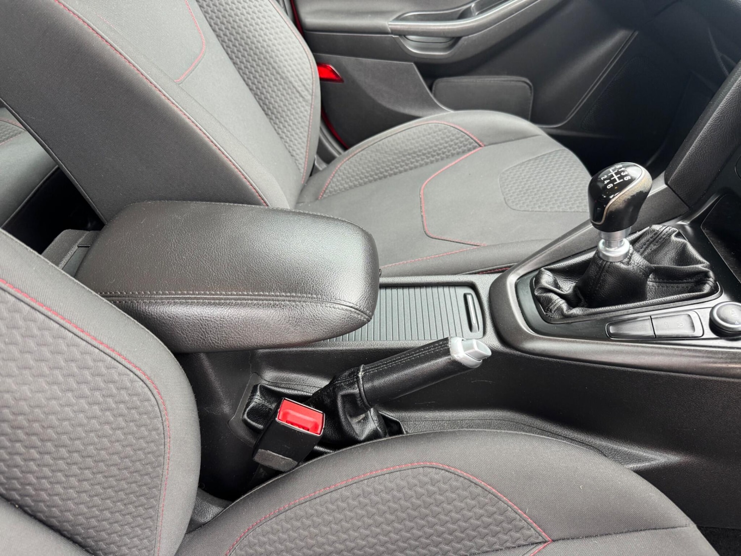 Used Ford Focus 2015 for sale - 77671190: Photo 41