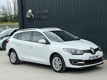 Used Renault Megane 2016 for sale - 78982505: Photo