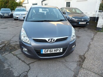 Used Hyundai i20 2011 for sale - 76556683: Photo