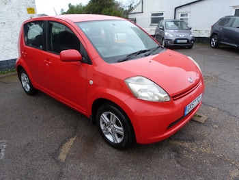 Daihatsu Sirion feature image