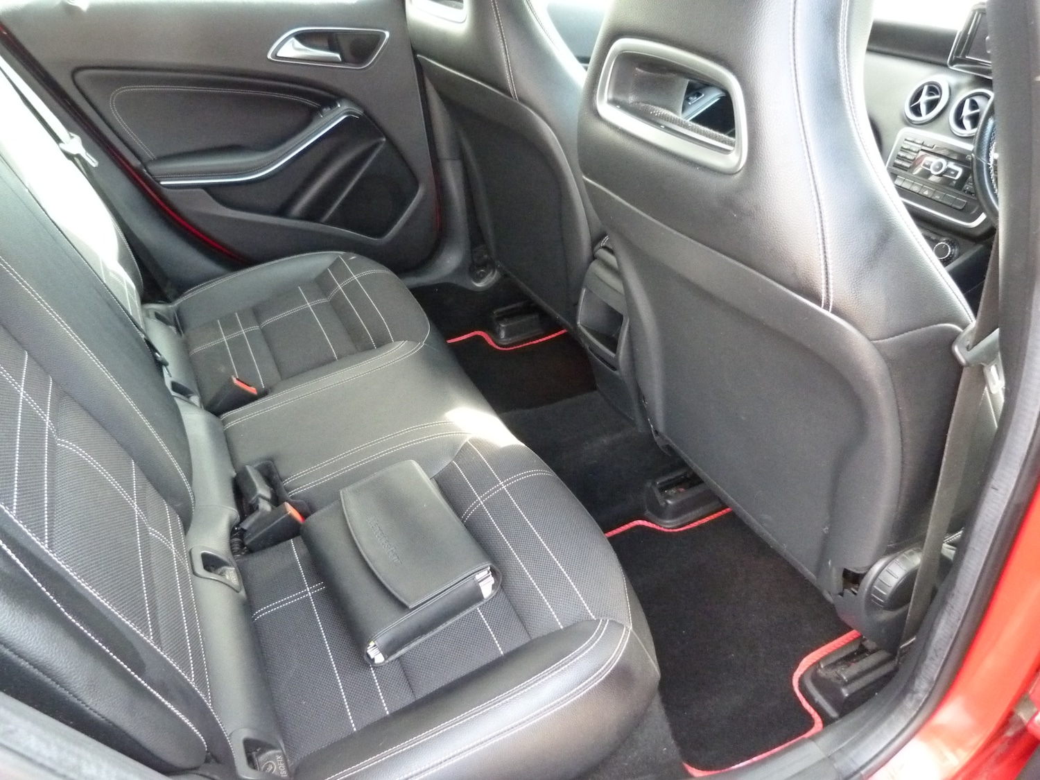 Used Mercedes-Benz A-Class 2015 for sale - 77917331: Photo 7