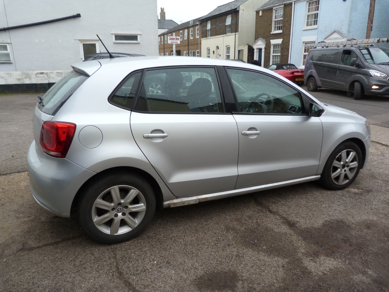 Used Volkswagen Polo 2010 for sale - 77776403: Photo 3