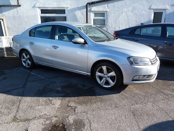 2012 (12) - 1.6 TDI Bluemotion Tech SE 4dr