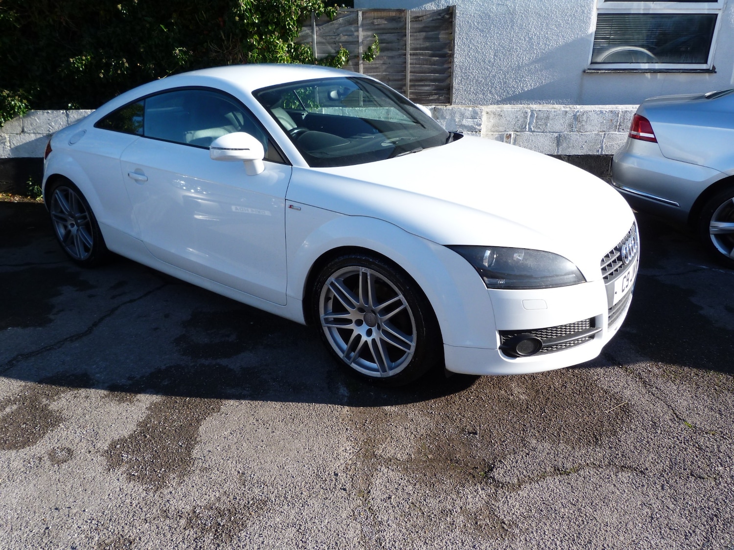 Used Audi TT 2008 for sale - 76638017: Photo 2