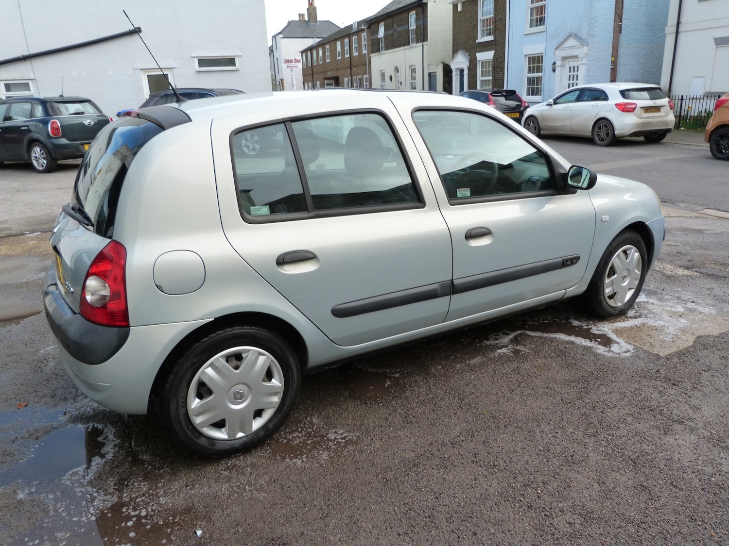 Used Renault Clio 2004 for sale - 77650466: Photo 2