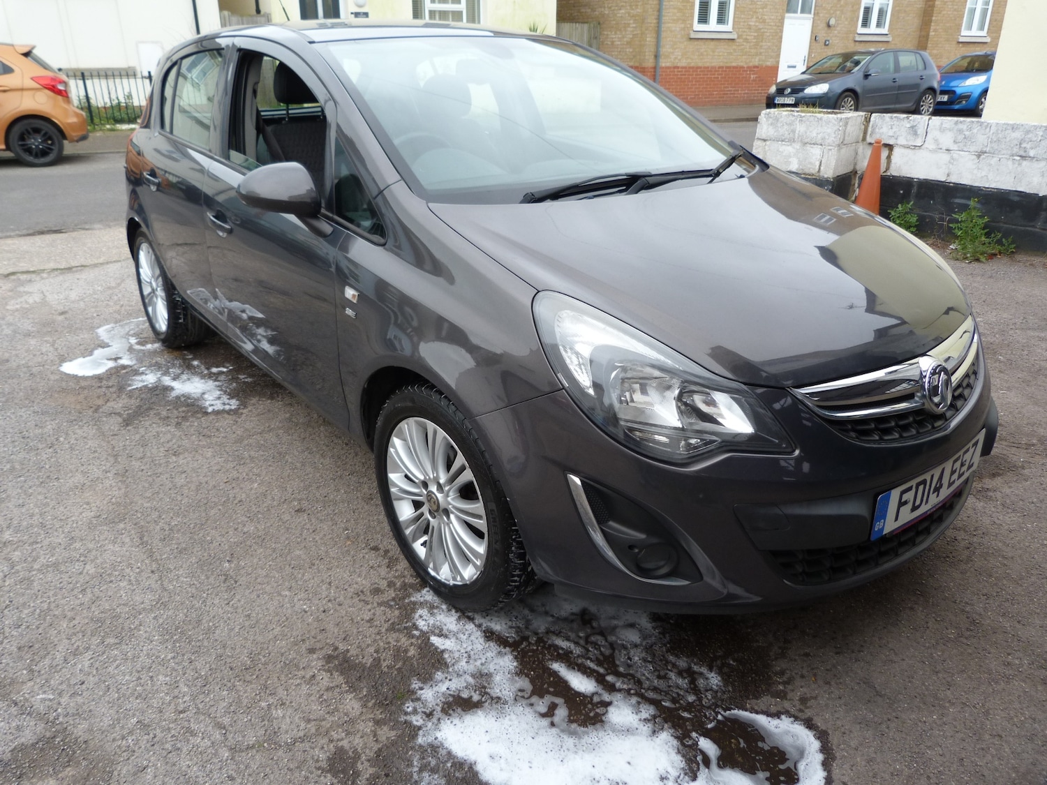 Used Vauxhall Corsa 2014 for sale - 78078567: Photo 2