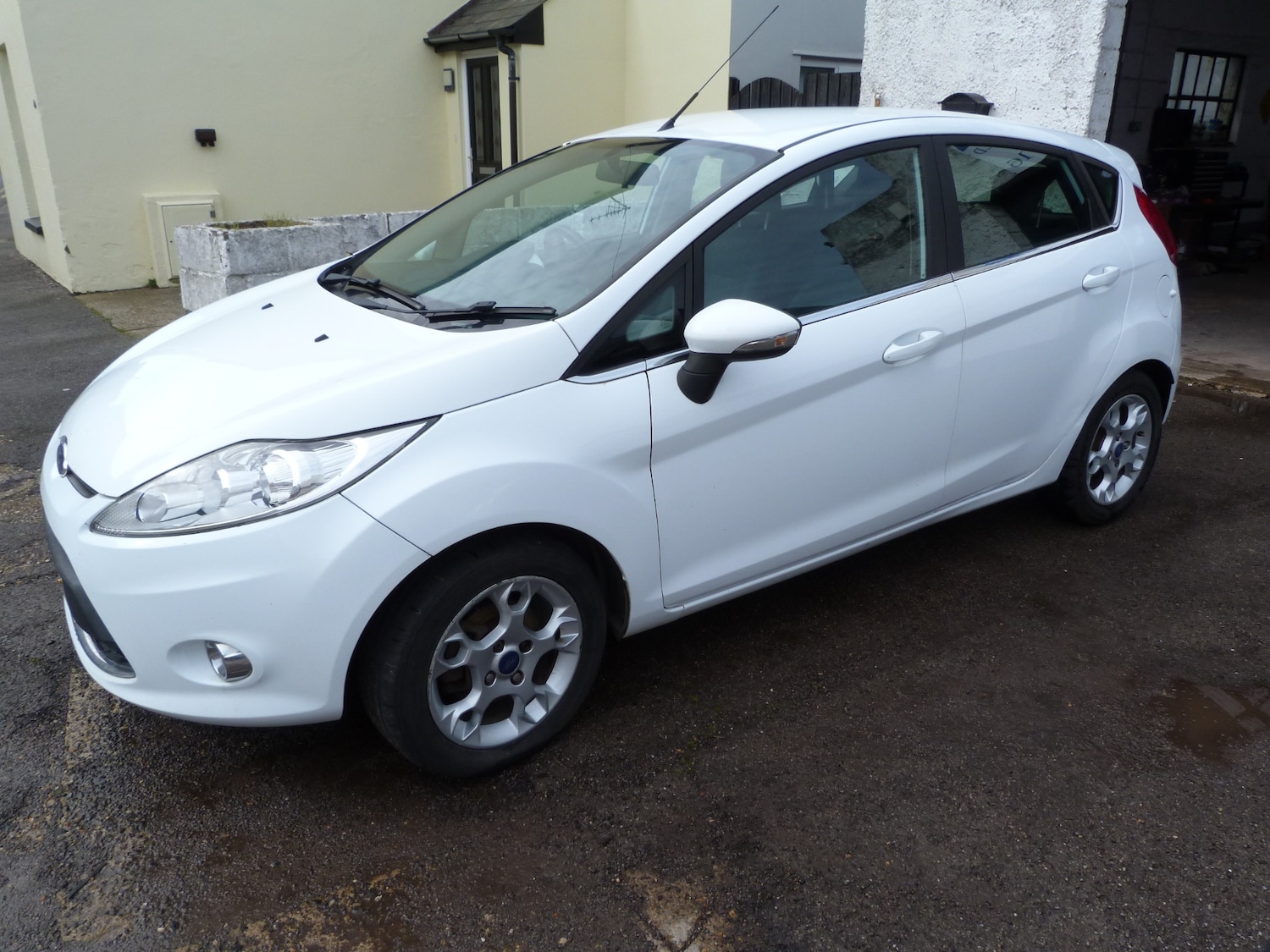 Used Ford Fiesta 2012 for sale - 77902615: Photo 7