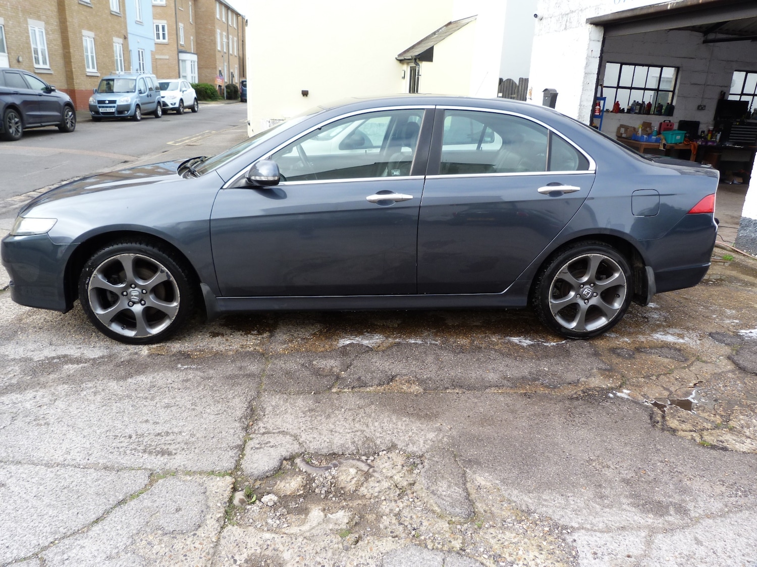 Used Honda Accord 2006 for sale - 77650592: Photo 6