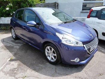 Used Peugeot 208 2013 for sale - 78950695: Photo
