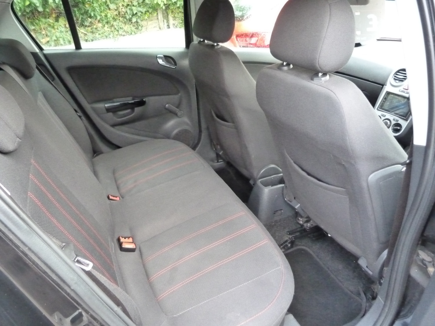 Used Vauxhall Corsa 2010 for sale - 77568585: Photo 10