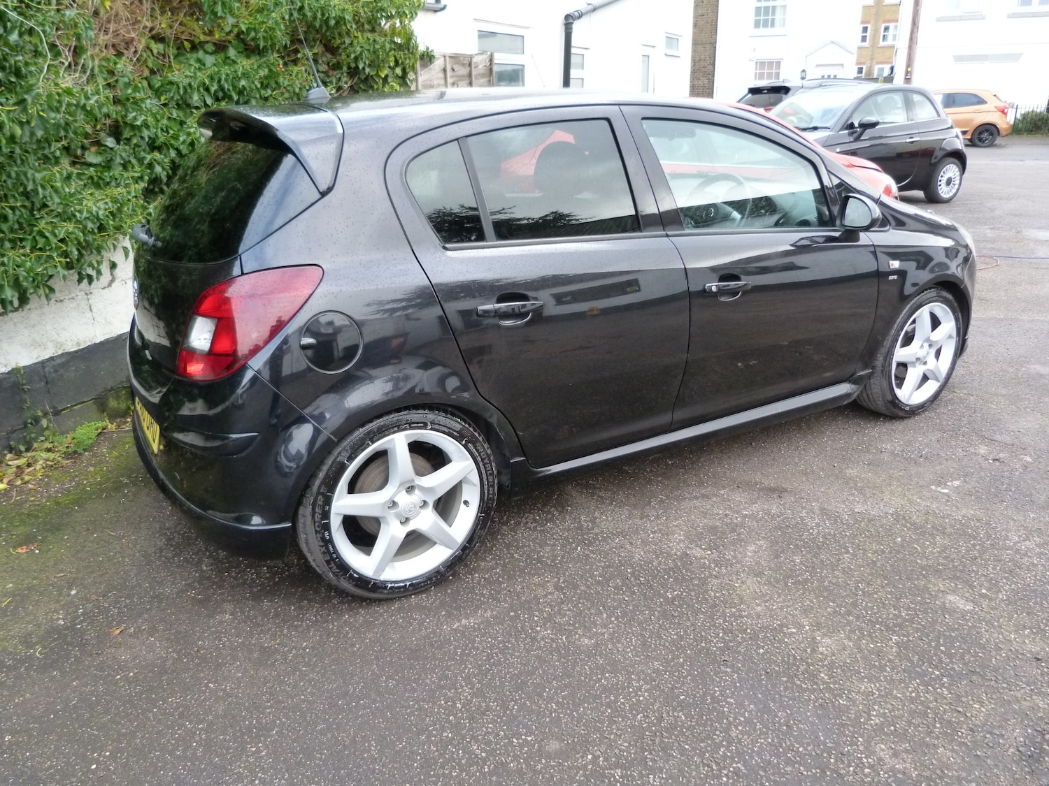 Used Vauxhall Corsa 2010 for sale - 77568585: Photo 3
