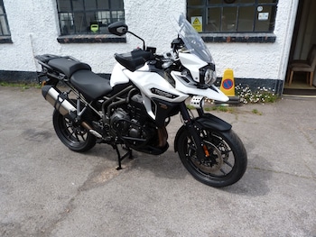 Used Triumph LAUNCH 2015 for sale - bike-78745416: Photo