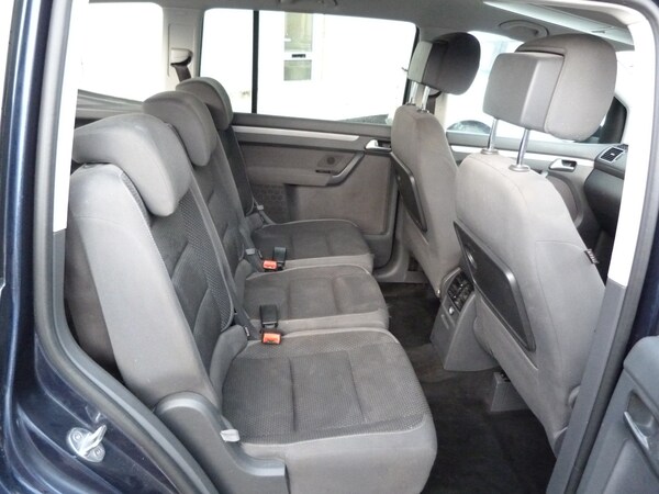 Used Volkswagen Touran 2015 for sale - 76320593: Photo 14