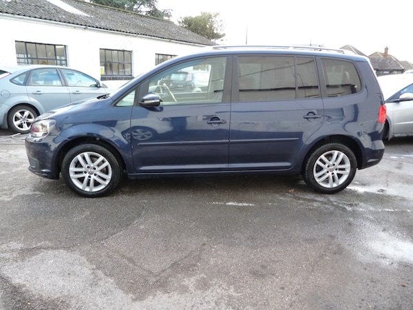 Used Volkswagen Touran 2015 for sale - 76320593: Photo 5