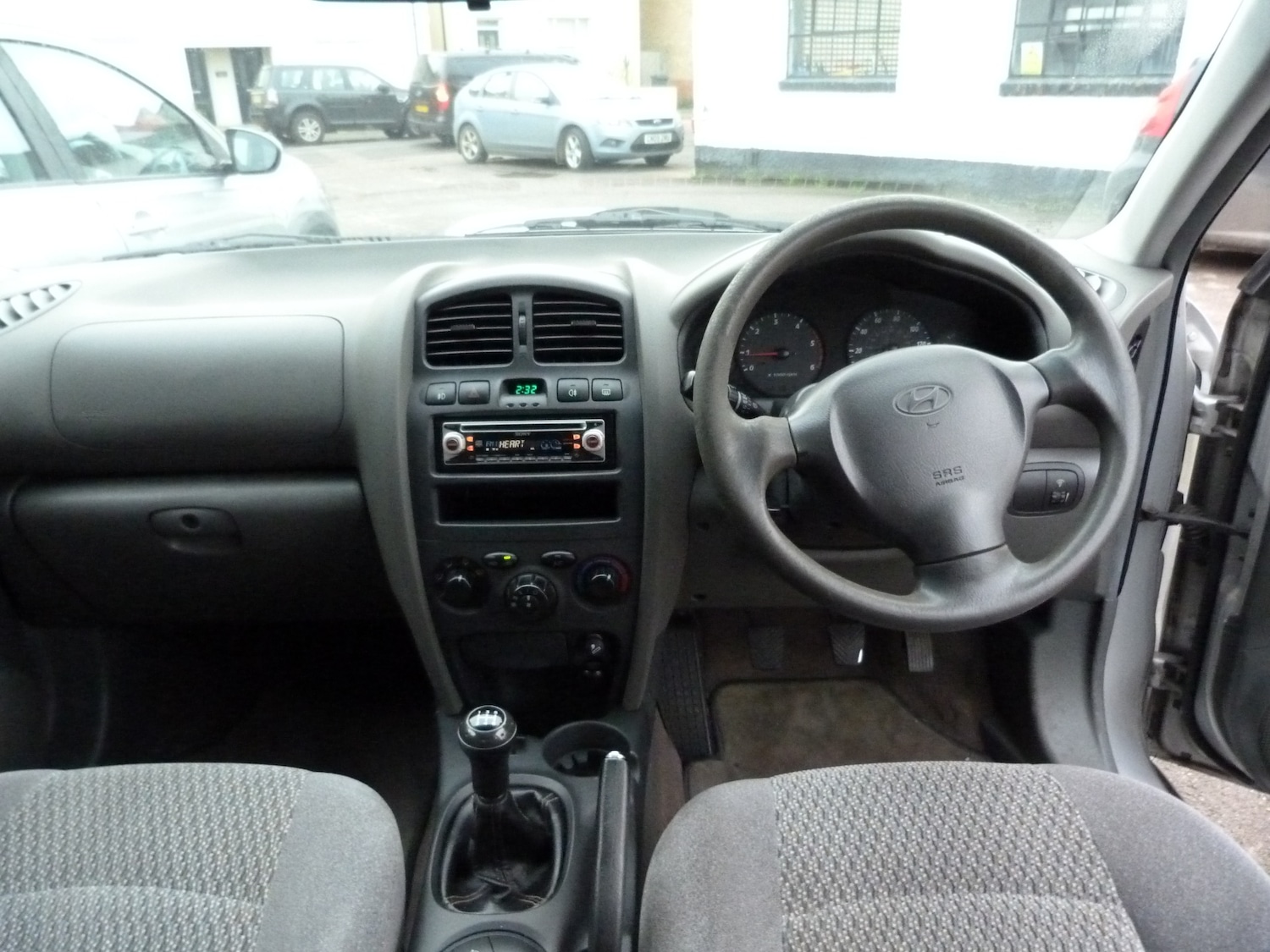 Used Hyundai Santa Fe 2003 for sale - 77324019: Photo 10