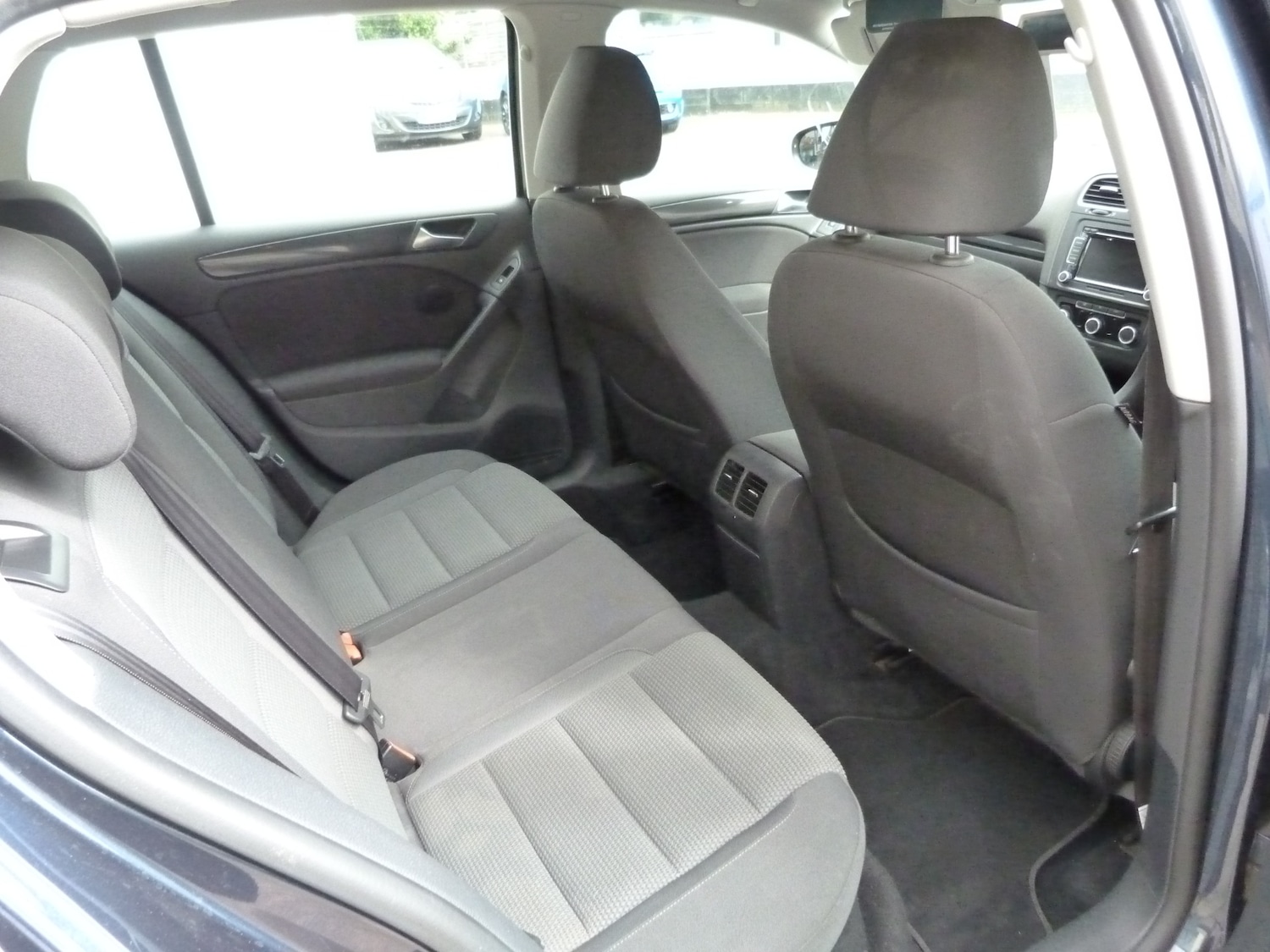 Used Volkswagen Golf 2012 for sale - 78107181: Photo 7