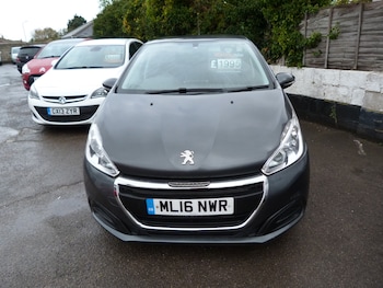 Used Peugeot 208 2016 for sale - 76450194: Photo