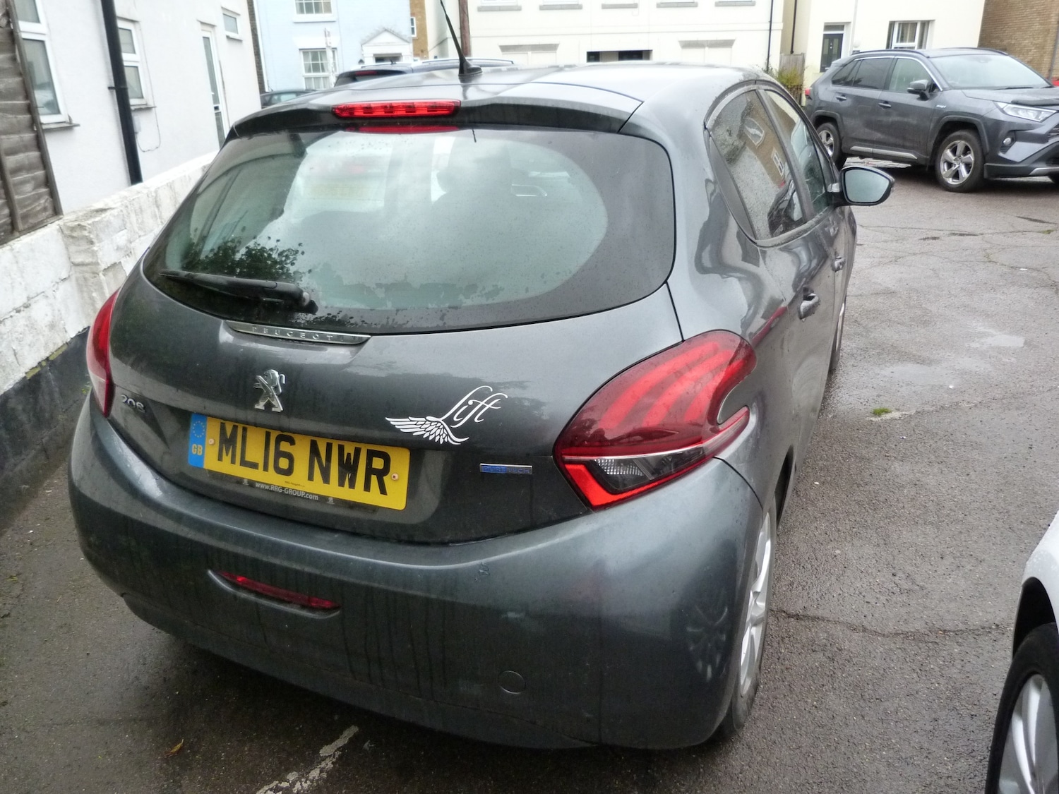 Used Peugeot 208 2016 for sale - 76450194: Photo 6