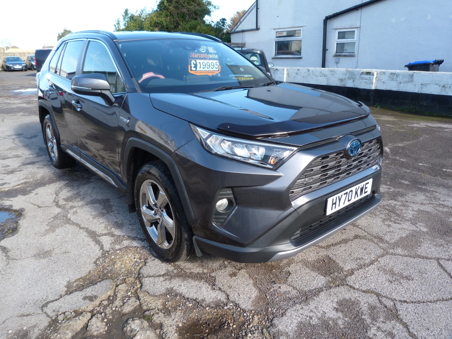 Used Toyota RAV4 2020 for sale - 77567755: Photo 2