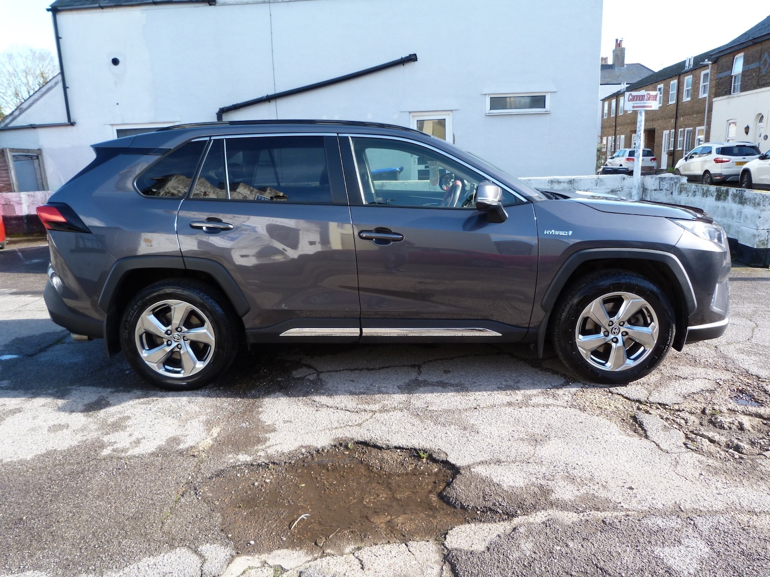 Used Toyota RAV4 2020 for sale - 77567755: Photo 9