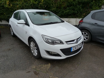 Used Vauxhall Astra 2013 for sale - 76450011: Photo