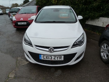 Used Vauxhall Astra 2013 for sale - 76450011: Photo