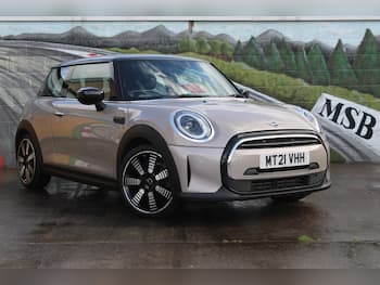 Used MINI Hatch 2021 for sale - 79720376: Photo