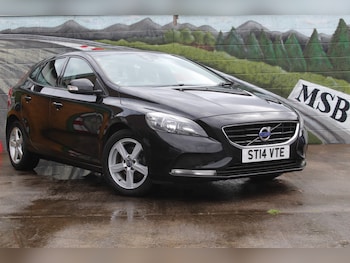 Used Volvo V40 2014 for sale - 79508036: Photo