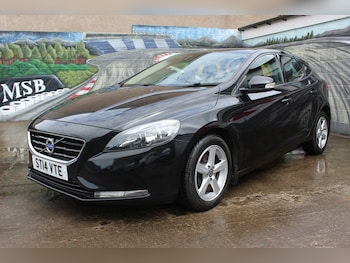 Used Volvo V40 2014 for sale - 79508036: Photo